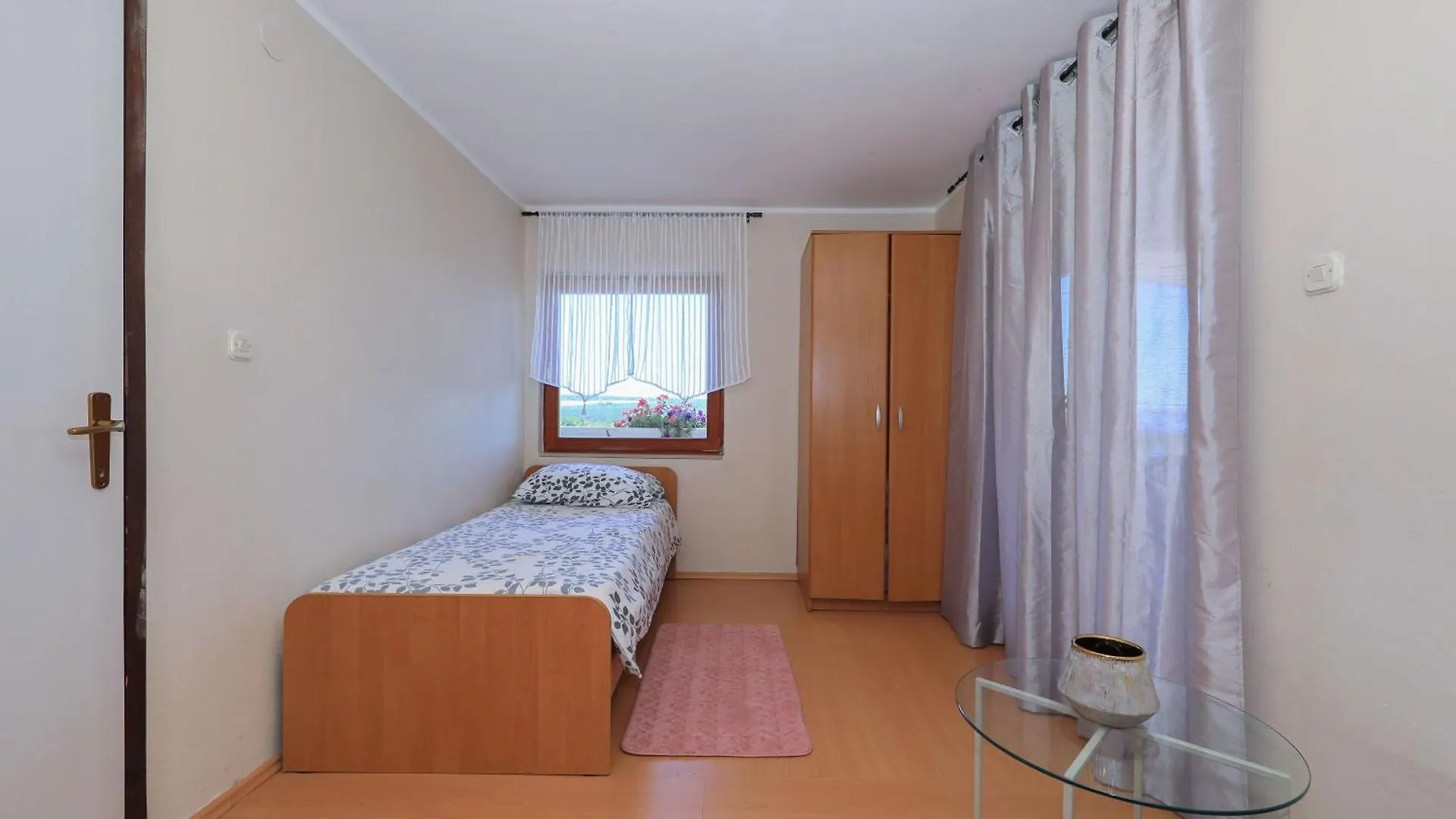 Holiday home Antonija Villa Basic
