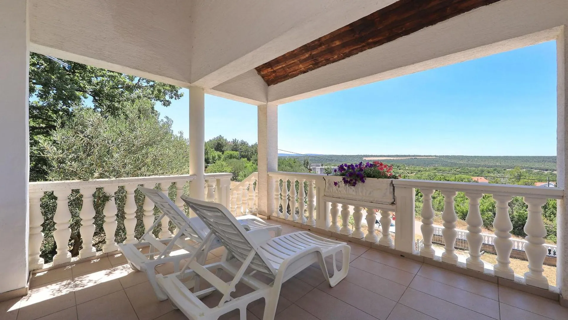 Antonija Villa Basic Holiday home
